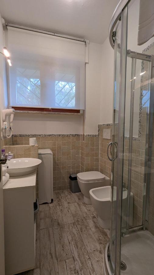 Splash House Tirrenia Eksteriør bilde